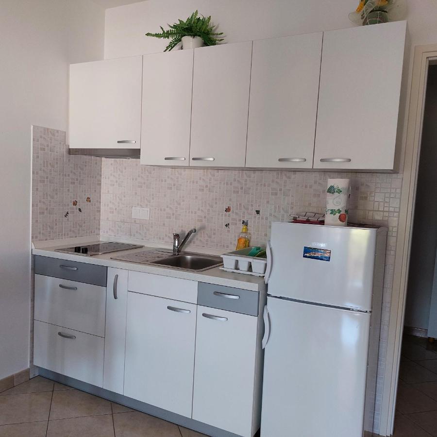 Apartment Ivana,Mali Maj Poreč Eksteriør bilde